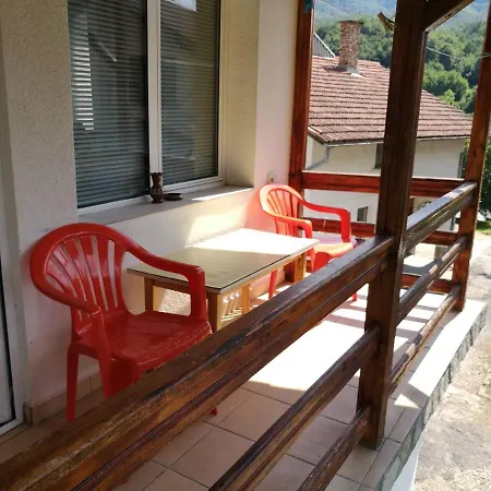 Bed & Breakfast самостоятелни в балкан Ribarica