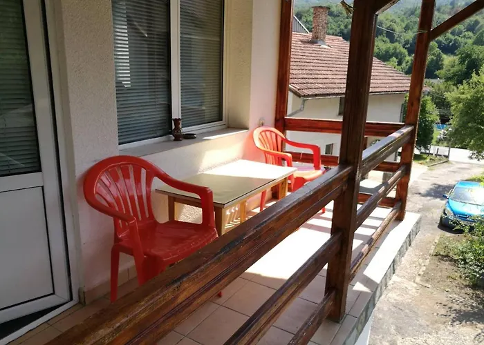 Frühstückspension самостоятелни в балкан Ribarica